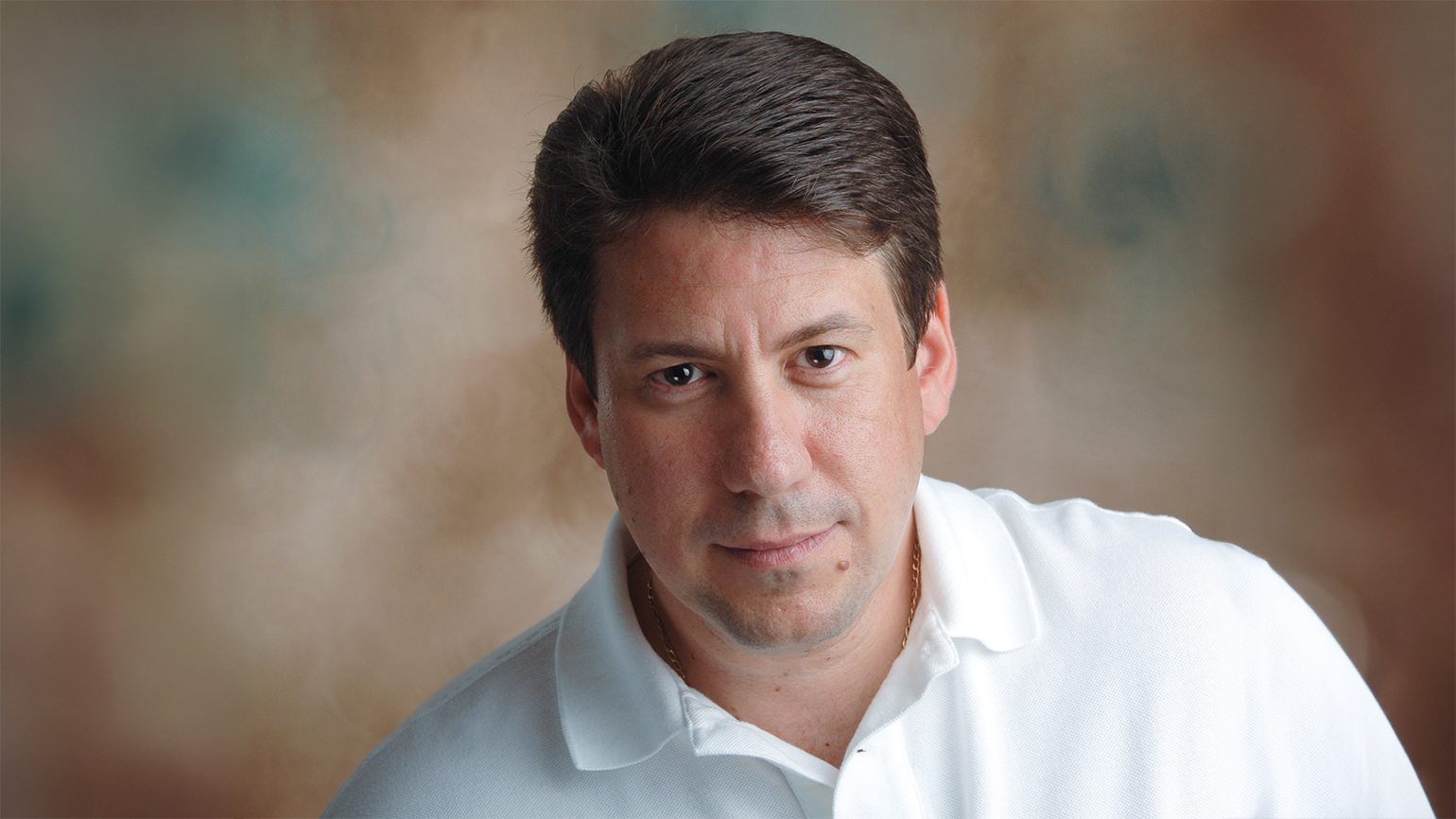 Anthony DeStefano; photo by Kyla Bennett, CC BY-SA 3.0, via Wikimedia Commons