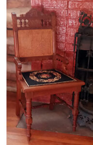 Naomi Judd's chait; photo courtesy Roberta Messner