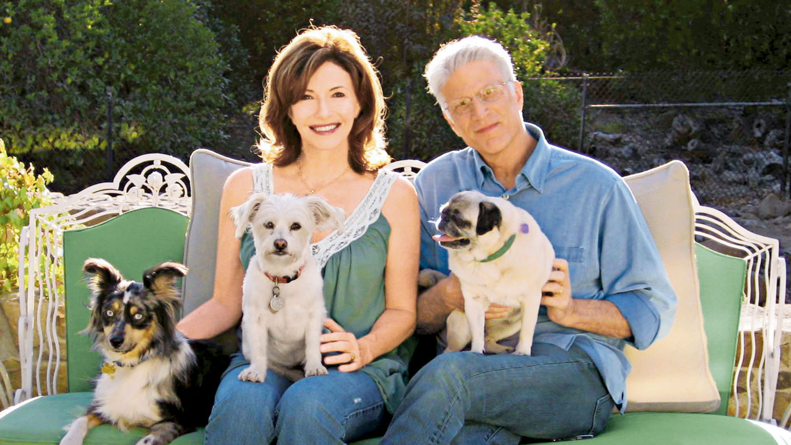 Mary Steenburgen and Ted Danson with their dogs