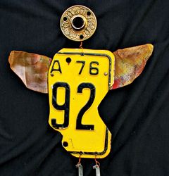 Angel made of a part of a license plate