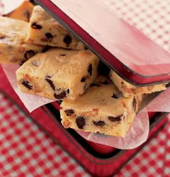 Dessert recipes: White Chocolate-Pecan Blondies