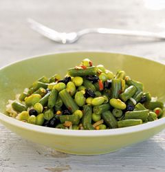 Green bean and edamame stir fry