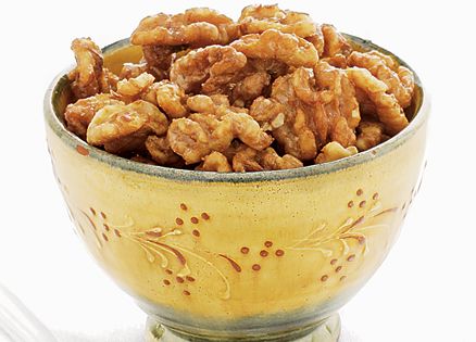 Snack recipes: Spicy Maple Walnuts