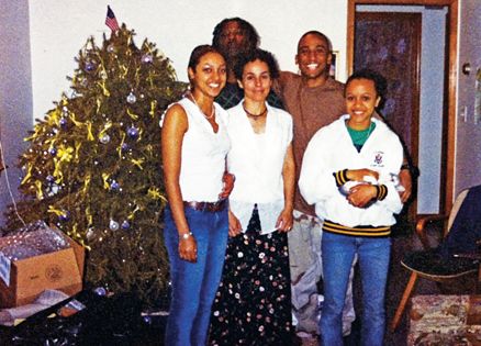 Lilian (center) with (L-R) Louise, Al, Ephraim, Corinne and the Christmas tree