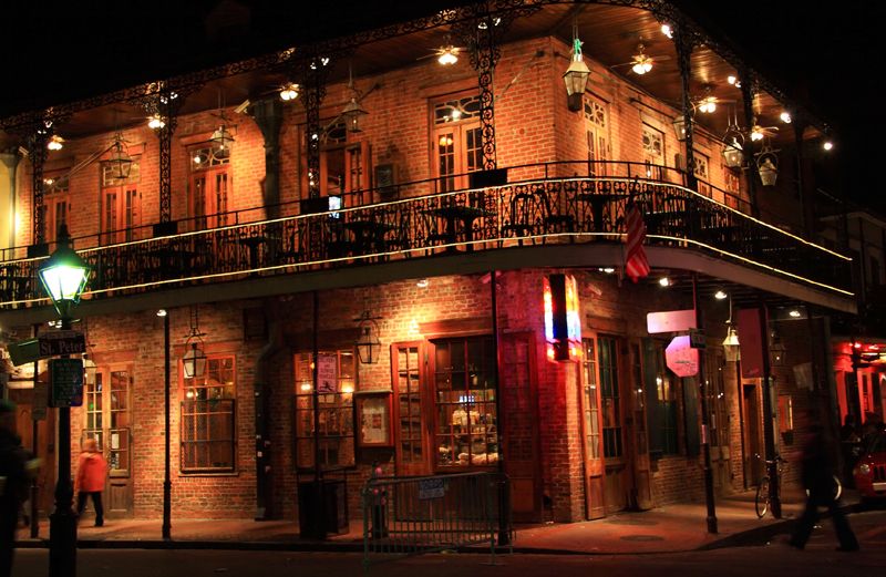 Night scene on a New Orleans street