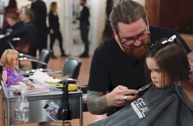 Little girl gets her hair cut