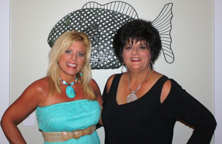 Inspirational Stories blogger Michelle Medlock Adams and her sister, Martie