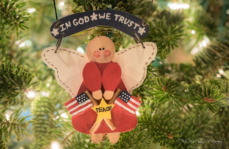 A replica of the ornament that went to Washington! Photo by Judy Royal Glenn.