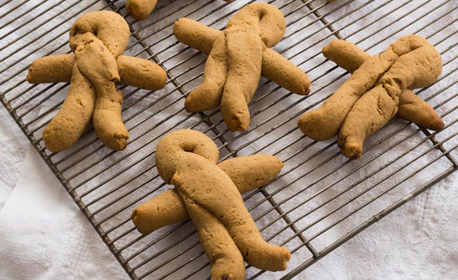 Rae Katherine Eighmey's Gingerbread Men, just the way Abe Lincoln liked them
