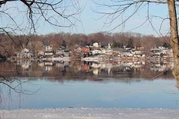 A still Mississippi River. Photo by Shawnelle Eliasen.