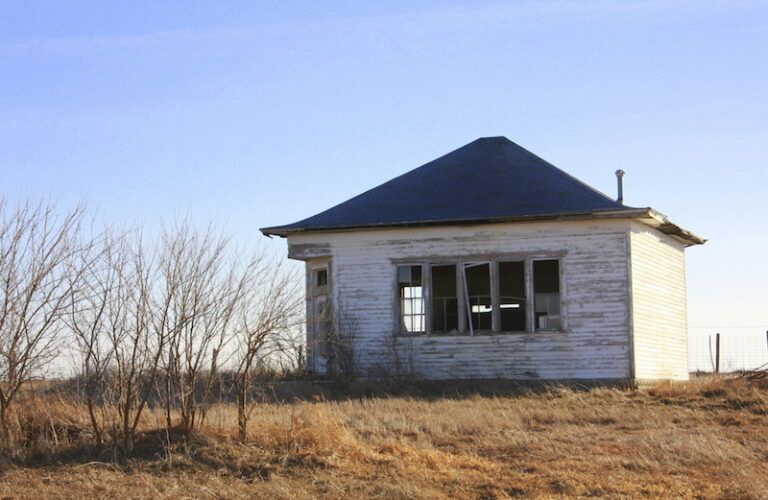 A home that needs fixing. Photo by Darcy Maulsby, Thinkstock.