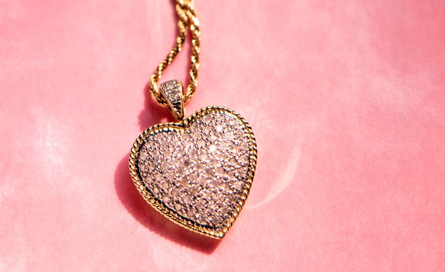 A gold heart pendant