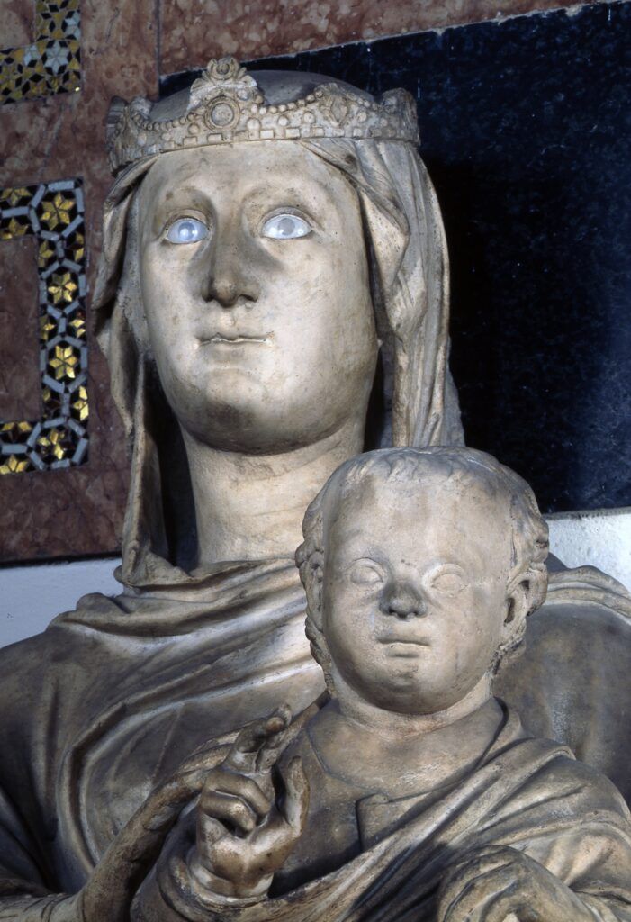 Arnolfo di Cambio Madonna with glass eyes, Museo dell'Opera del Duomo