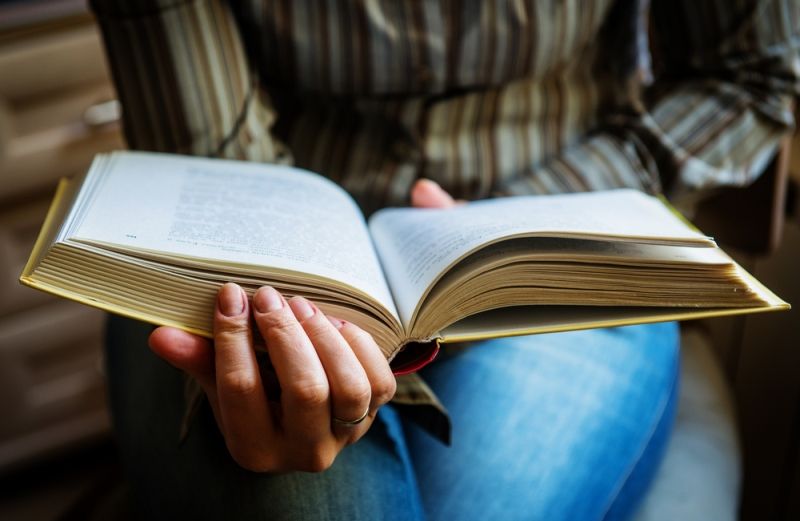 woman reading the Bible: Shutterstock