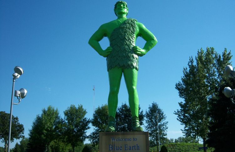 Guideposts: A five-story statue of the Jolly Green Giant towers over Blue Earth, Minnesota