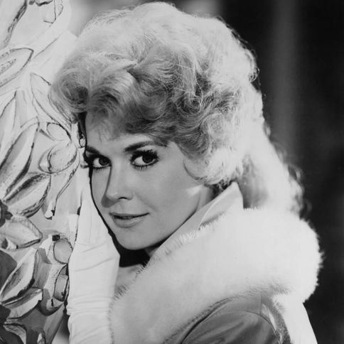 Guideposts: Actress Donna Douglas, Elly May Clampett on "The Beverly Hillbillies"
