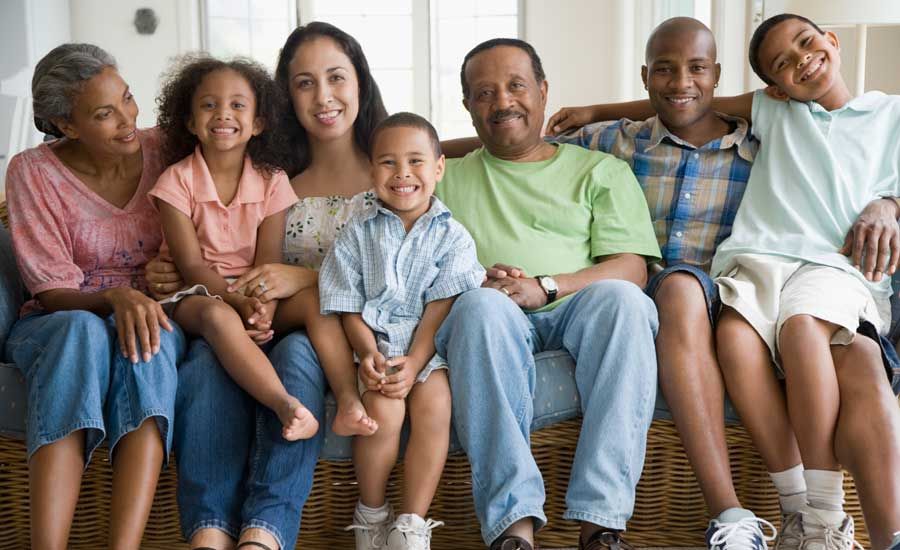 Guideposts: Grandparents, parents and kids all gather to smile for the camera.