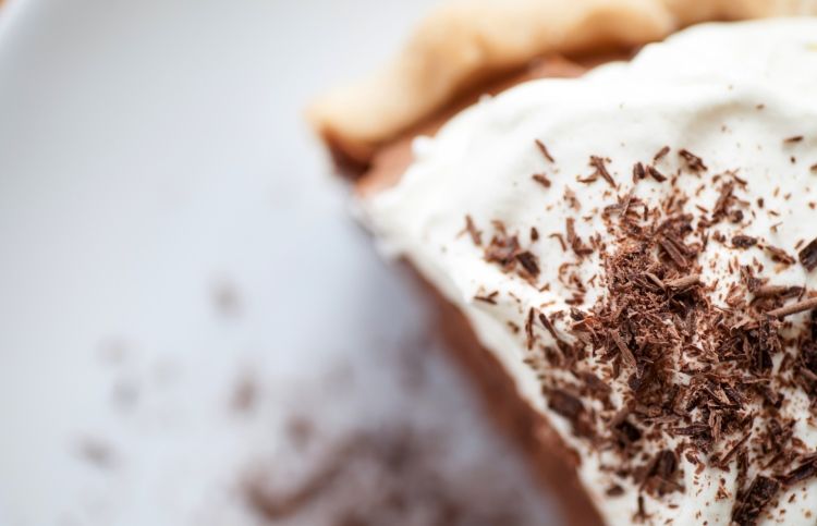 easy and delicious chocolate cream pie