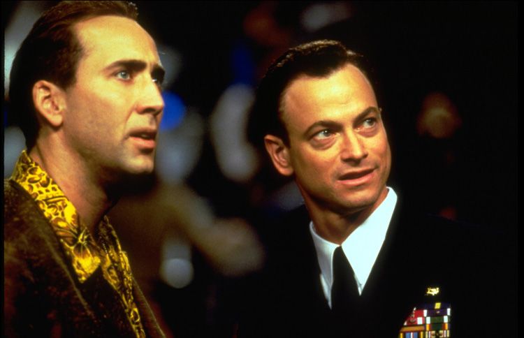 Guideposts: Gary Sinise and Nicholas Cage in Snake Eyes.