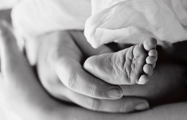 infant-foot-mothersday