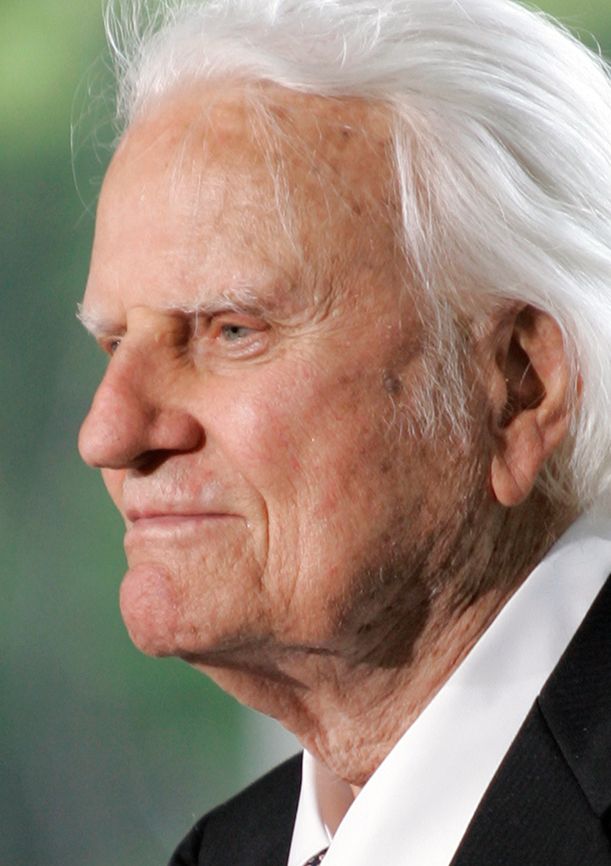 On May 31, 2007, Graham, then 88, attended the dedication of the Billy Graham Library in Charlotte, North Carolina.