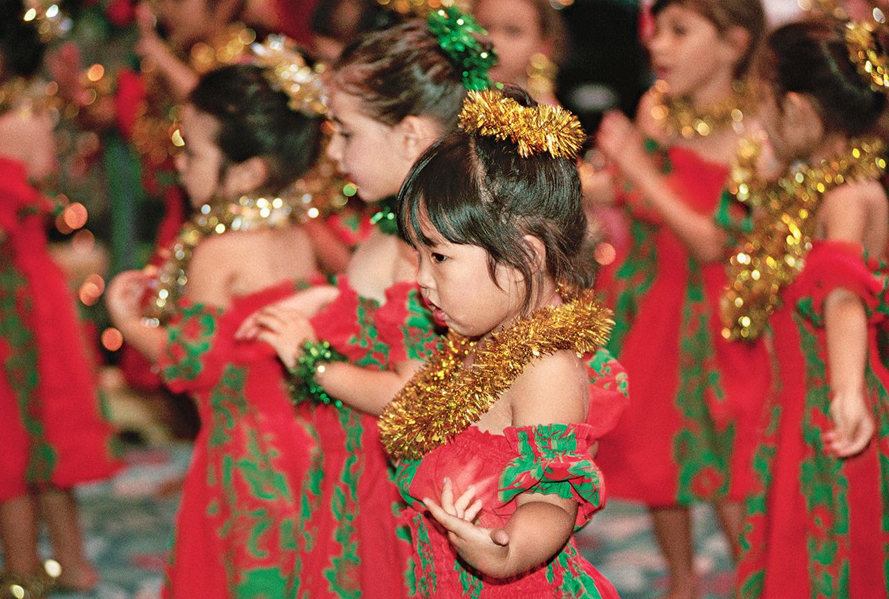 Hawaiian children celebrate Mele Kalikimaka