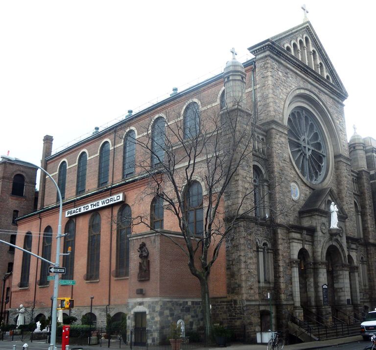 Historic Churches of Lower Manhattan - Guideposts