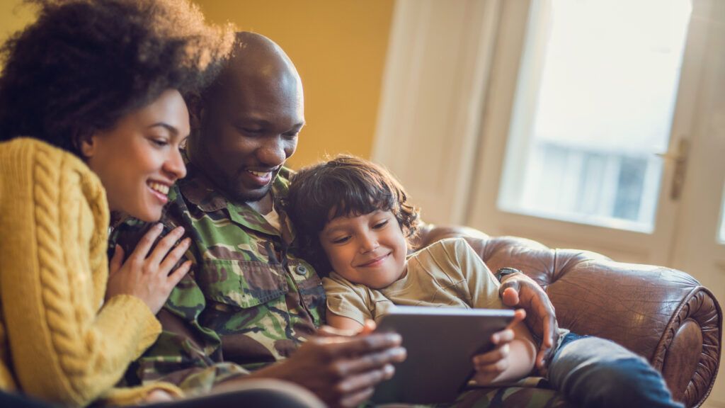 10 New Year's resolutions for a military family