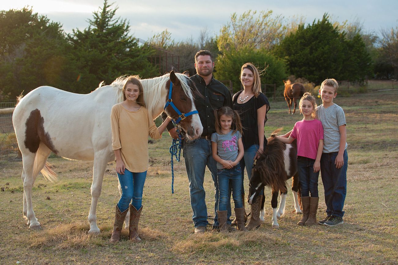 The family didn’t expect to rescue horses so soon after moving, but when Natasha and Kirk saw a mare, Cody, and pony, Tobias, on an auction website that listed many mistreated horses, they immediately welcomed the two to their farm.