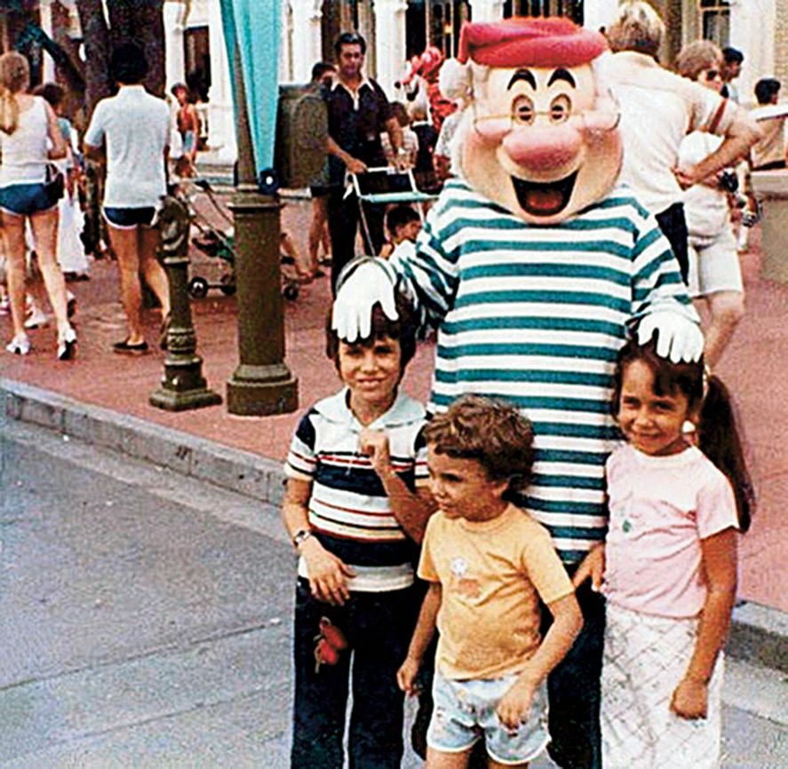 Alex and Donna appear in the same Disney World photo from years ago