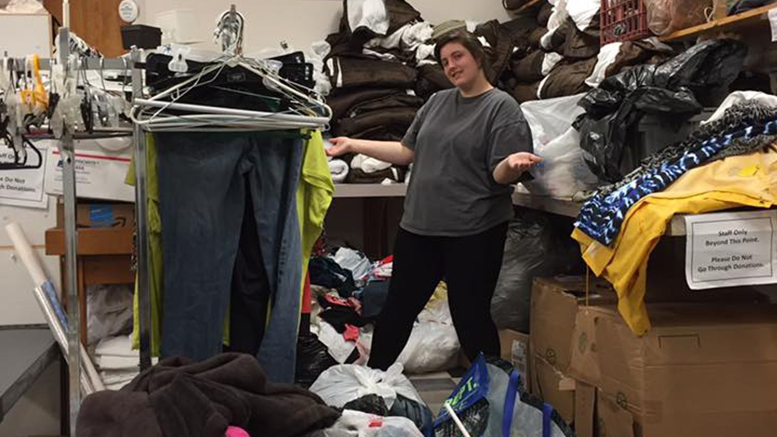 Lindsey chips in to help with a clothing drive in North Carolina.