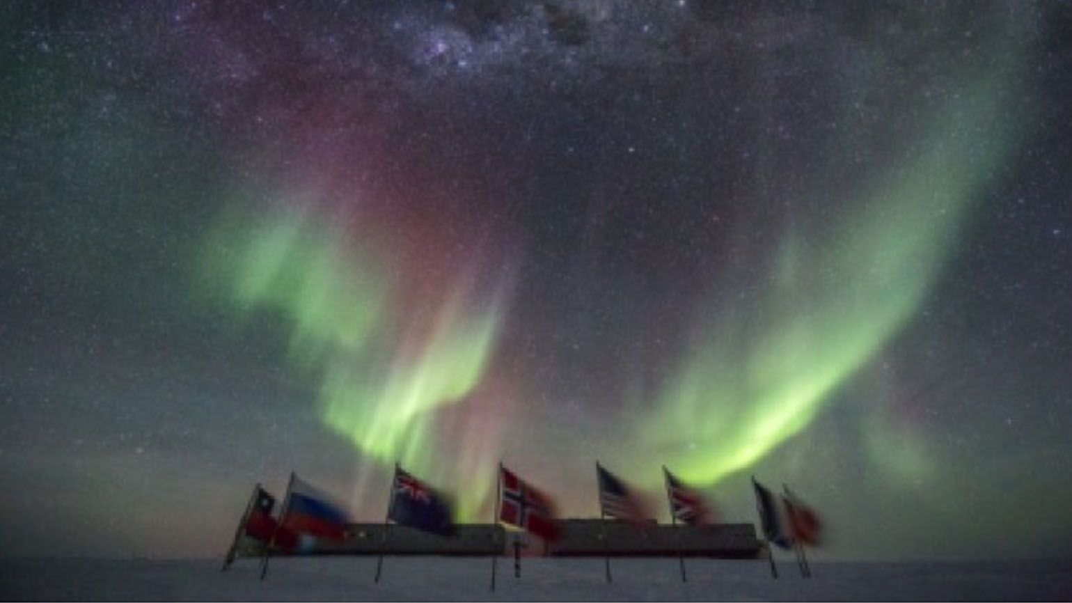 Northern light show at the South Pole.