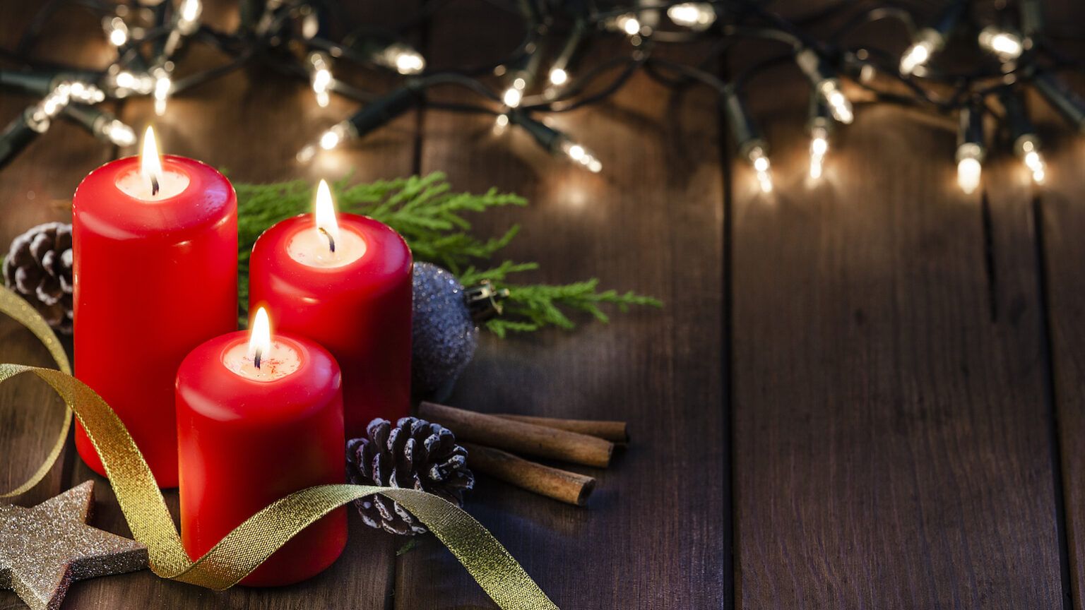 6 Short Prayers for Christmas Eve - Guideposts