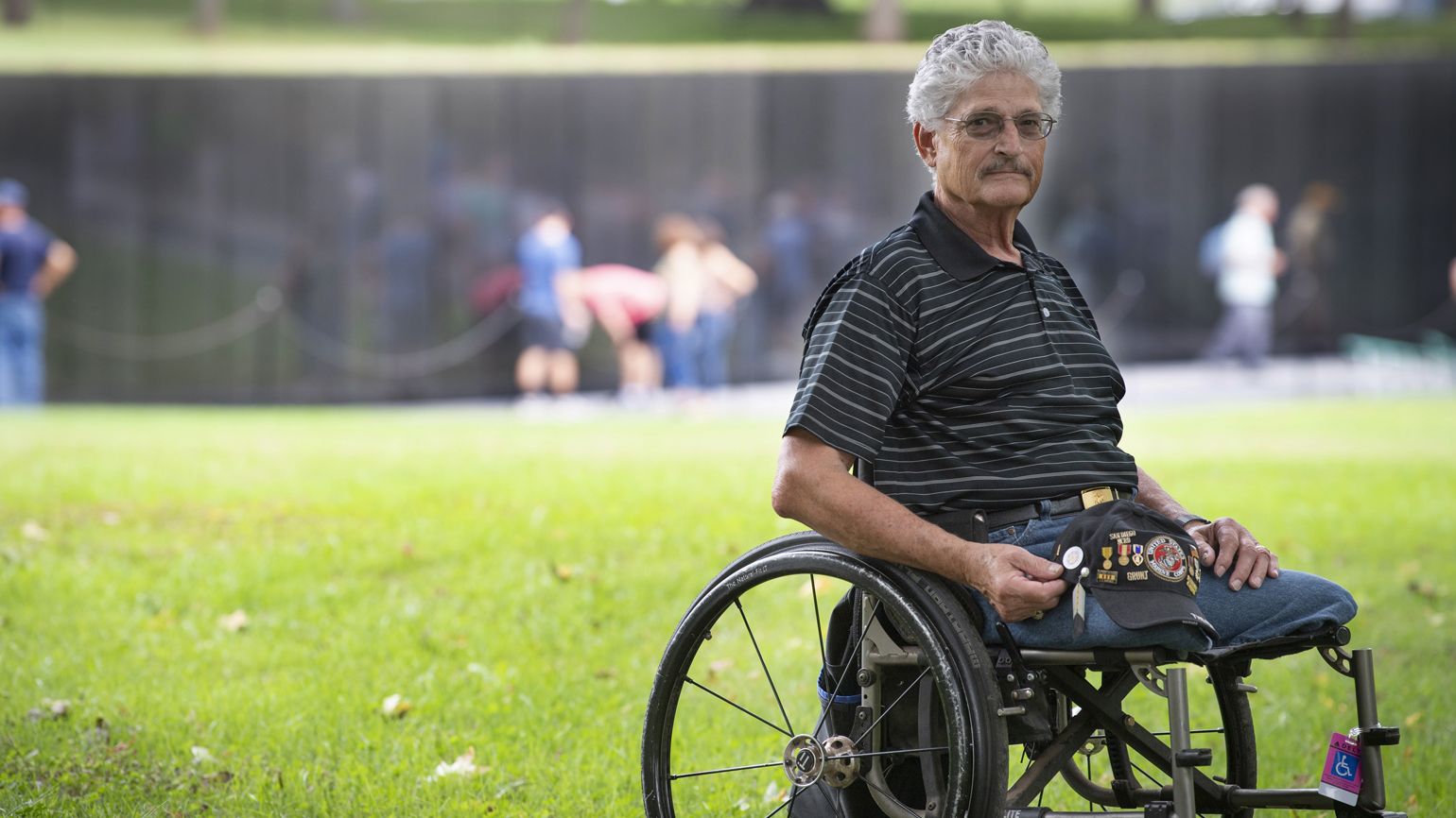 After 30 years, Eddie visits the Vietnam Veterans Memorial