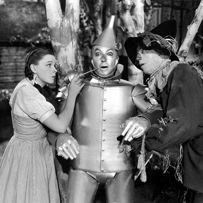 Chocolate sauce was substituted in the Tin Man's oil can when it was learned that actual oil didn't read well on film.