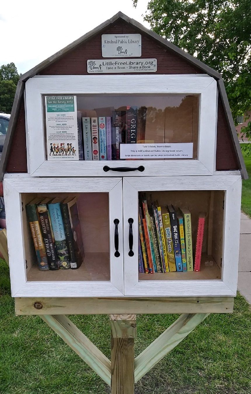 Little Free Library in Kindred