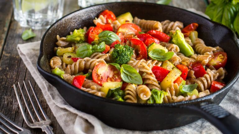 Pasta with greens