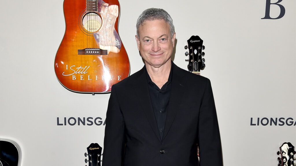 Gary Sinise Honored with Patriot Award for His Work with Veterans