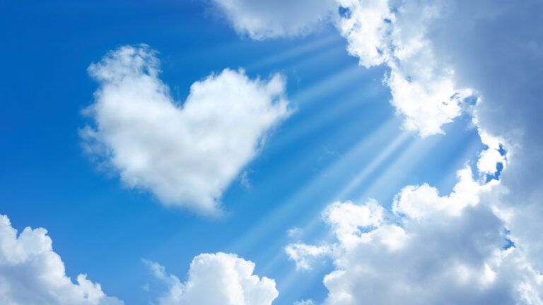 valentine_cloud_heart