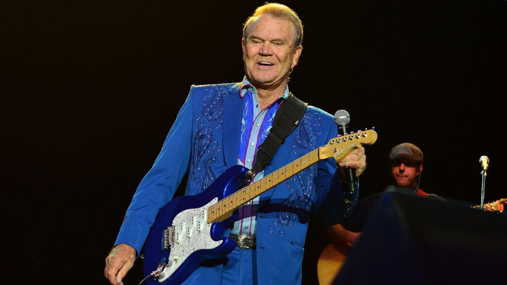 Glen Campbell performs at the Sands Event Center on October 26, 2012 in Bethlehem, Pennsylvania.