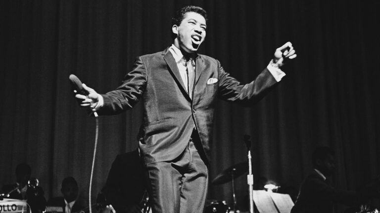 Ben E. King performs in 1964. Credit: Don Paulsen/Michael Ochs Archives/Getty Images