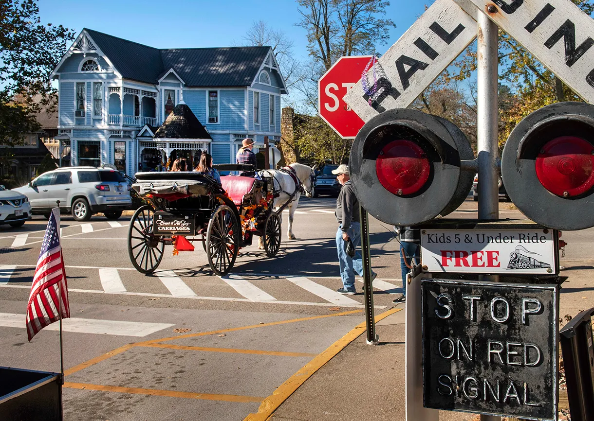 Downtown Nashville, Indiana; photo by Scott Goldsmith